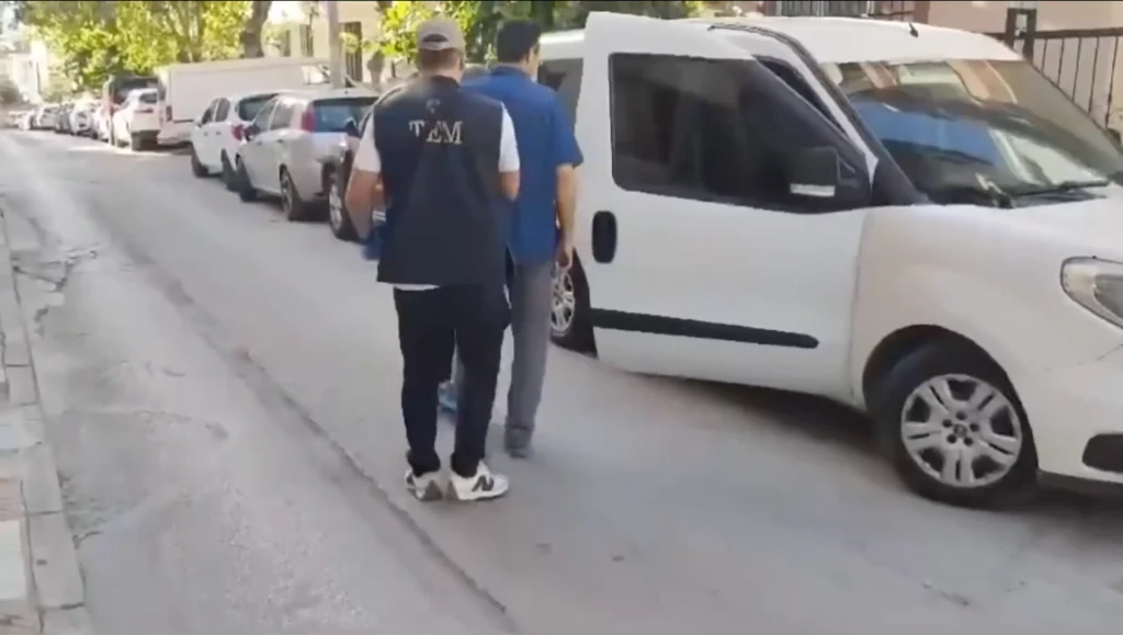 27 İlde FETÖ Operasyonu: 74 Kişi Gözaltında