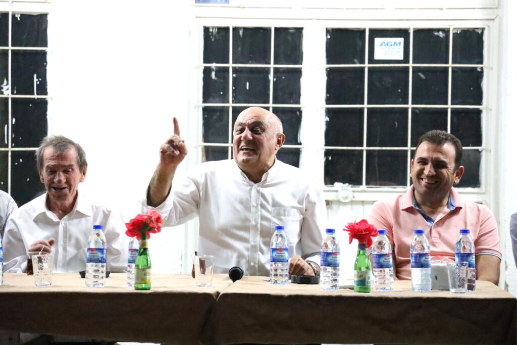 Başkan Erkoyuncu, Çumra’daki Çiftçilerle Bir Araya Geldi