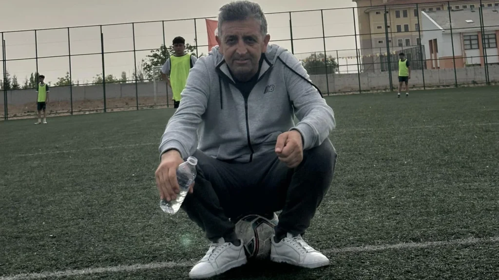 Konya Futbolu Bir Değerini Daha Kaybetti: Ertuğrul Sanlav Vefat Etti