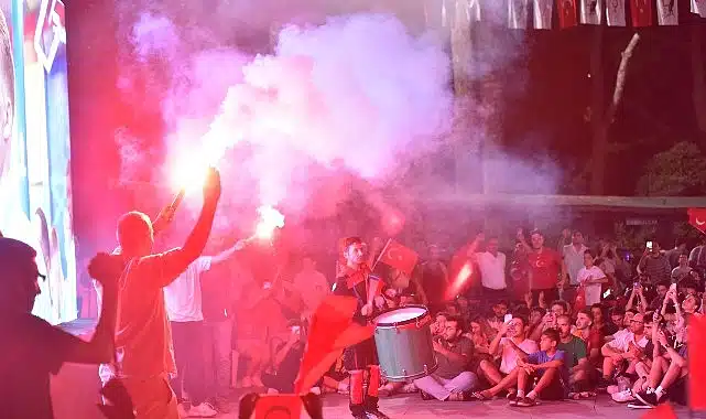 Bornova Büyükpark’ta buluşalım Filenin Sultanları’nın zaferini birlikte kutlayalım