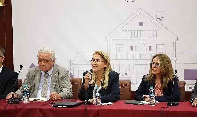 Bakırköy’de ‘Mahalle Buluşmaları’nın ilki Ataköylülerle gerçekleştirildi.