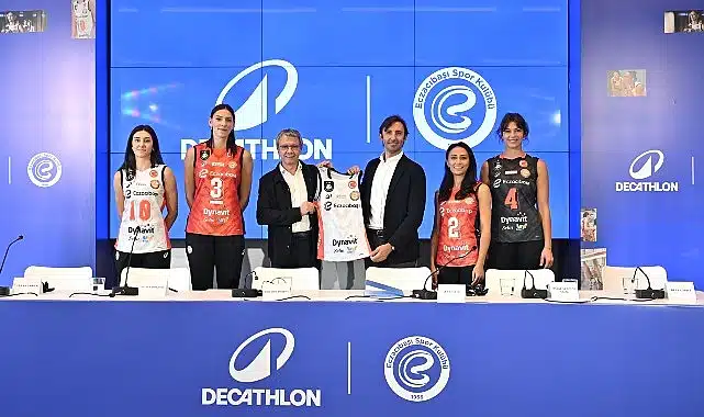 Decathlon, Eczacıbaşı Dynavit Kadın Voleybol Takımı’nın Teknik Sponsoru Oldu