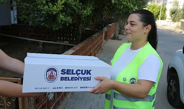 Efes Selçuk’ta Sosyal Dayanışma Büyüyor: Başkan Sengel’den Beslenme Çantası Çağrısı