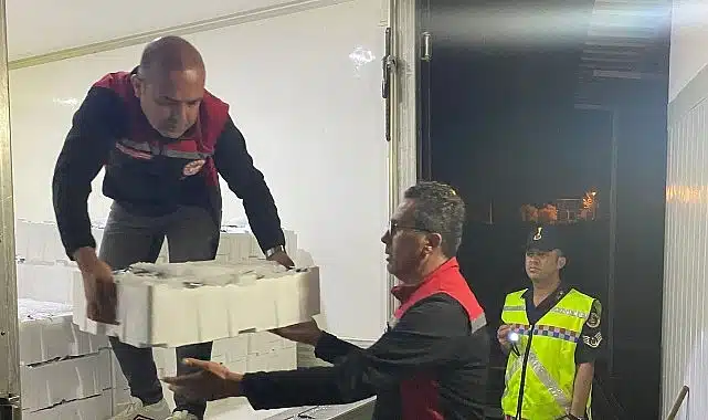 İzmir’de Su Ürünleri Denetimi Gerçekleştirildi: Yasadışı Avlanan 1430 Kg Hamsiye El Konuldu