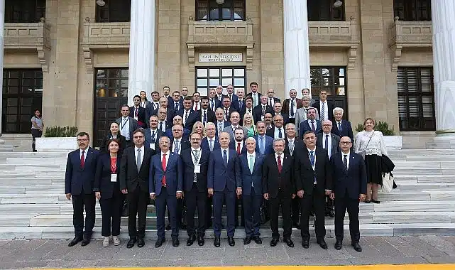 Rektör Budak, ‘YÖK 2030’a Doğru Türk Yükseköğretim Vizyonu Toplantısı’na katıldı