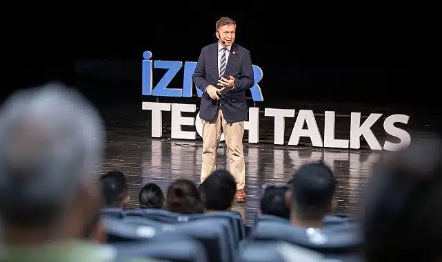 TechTalks’ta yeni çağ açılımı  Kuzuloğlu, “İnsanın insanı yönettiği son kuşak olabiliriz”
