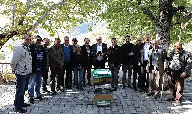 Başkan Ertaş, Dereli Mahallesi’nde Arıcılarla Buluştu