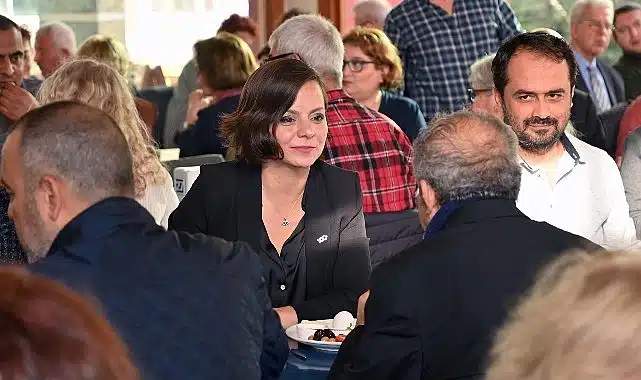 Başkan Kınay: Dik duran öğretmenlerimizin yetiştireceği dik duran nesillere ihtiyacımız var