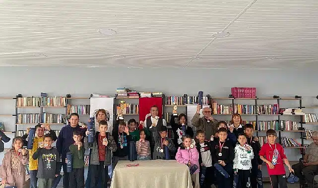 Seferihisar Belediyesi Mustafa Kemal Atatürk’ün ebediyete intikal edişini satranç turnuvası ile andı.