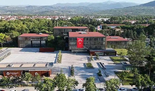 İnegöl Belediyesi’nde Görev Değişimi