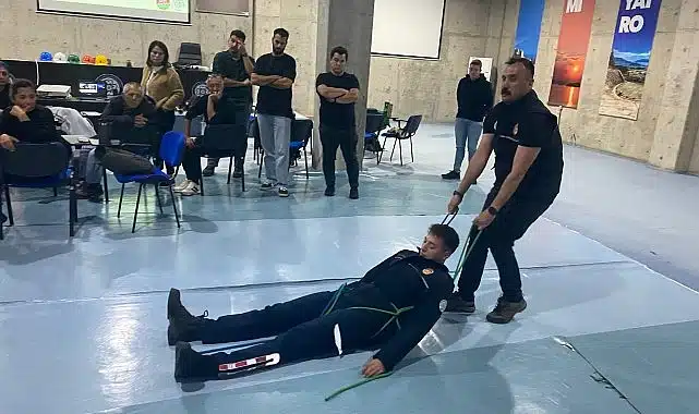 MUĞLA Büyükşehir Basın bülteni 2; Büyükşehir, Gönüllü İtfaiyeci Eğitimlerine Bodrum’da Devam Etti