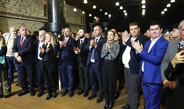 Başkan Sengel’e direniş ödülü: Bu ödül tüm direnenlerin