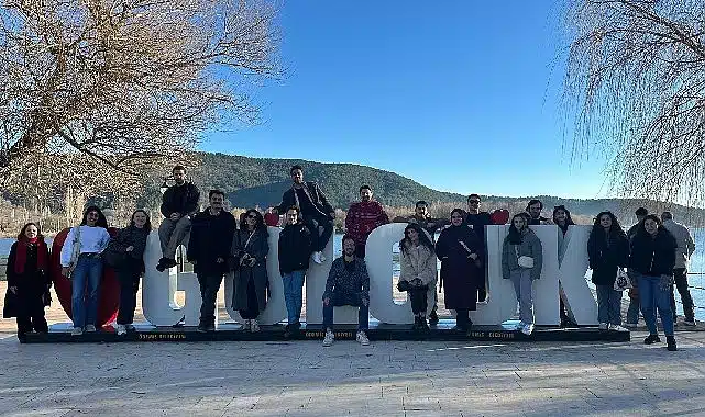 Gençler İzmir’i keşfediyor