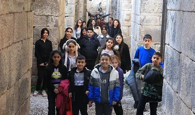 İzmirli çocuklar, yarıyıl tatilinde eğlenerek öğrendi