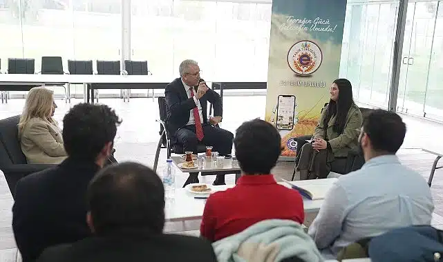 Öğrenciler sordu, Rektör Prof. Dr. Necdet Budak cevapladı