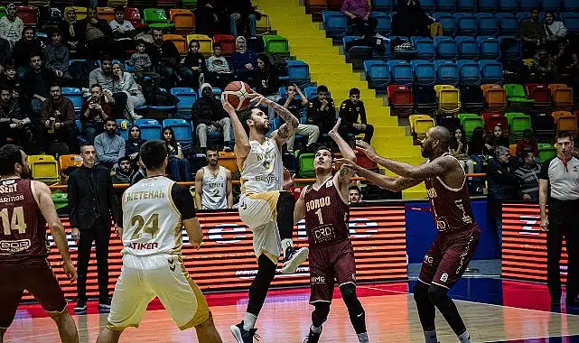 Büyükşehir, Bandırma Bordo Basketbol’a Şans Tanımadı