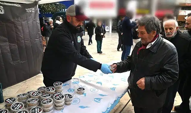 Büyükşehir Belediyesi Depremde Hayatını Kaybedenleri Andı