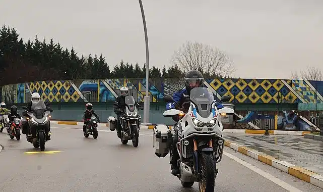 Motosiklet Çalıştayı’na Büyükakın sürprizi!
