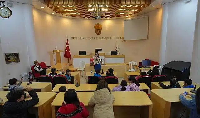 Burhaniyeli miniklerden örnek çevre duyarlılığı