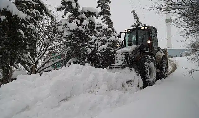 Canik Belediyesi’nden Kar Yağışına Anında Müdahale