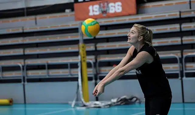 Eczacıbaşı Dynavit, derbide Beşiktaş’ı konuk edecek