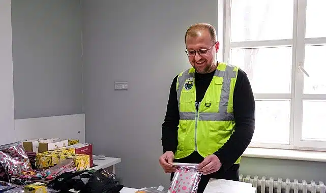 İnegöl Belediyesi’nden Yaşlılara Bayram Sürprizi