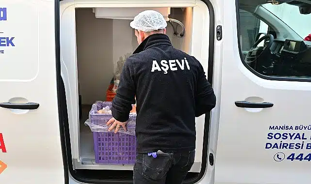 Zeyrek, “Hedefimiz, Manisa’da hiçbir yurttaşımızın yatağa aç girmemesidir”