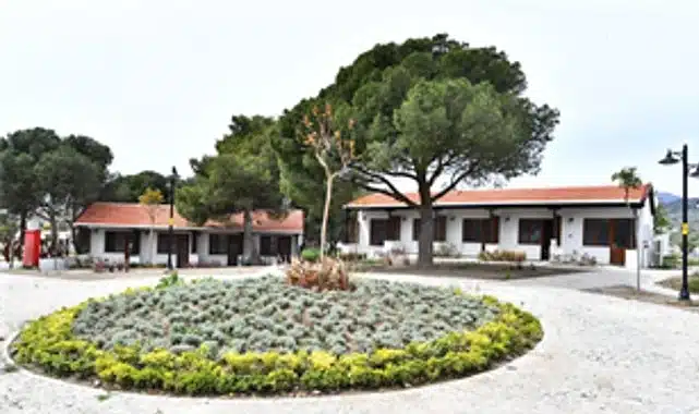 Çandarlı Sosyal Tesisi küllerinden doğdu