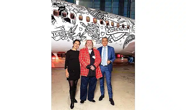 Dünyanın tamamen dövme tasarımlı ilk uçağı havalandı   