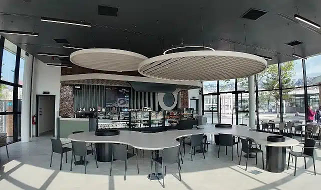 Halka Kafe, Kocaelilerin hizmetinde