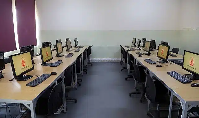 İETT’den Eğitime Destek