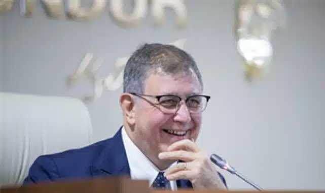 Karabağlar kentsel dönüşüm mağdurları için komisyon kurulacak