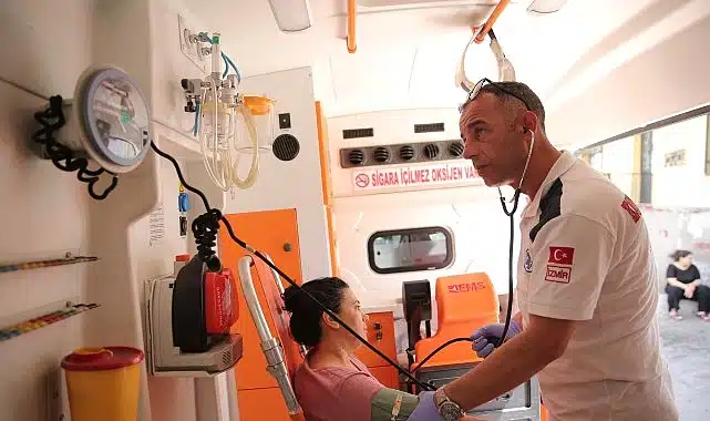 Konak’ın hasta nakil araçları en zor anında vatandaşın yanında