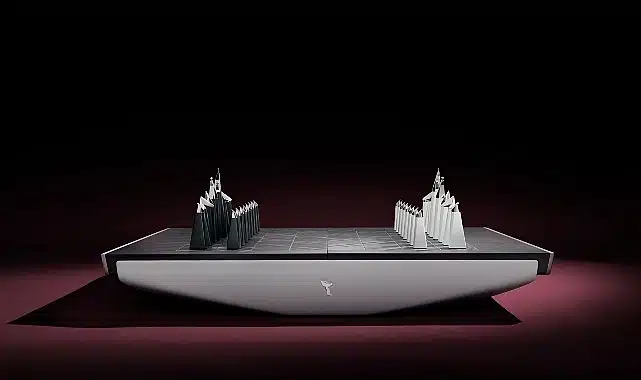 Rolls-Royce’dan özel üretim Satranç Seti