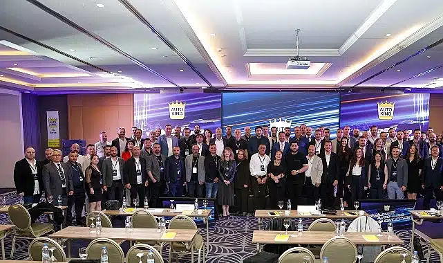 Auto King Oto Servis Bayi Toplantısında Gelecek Rotasını Belirledi