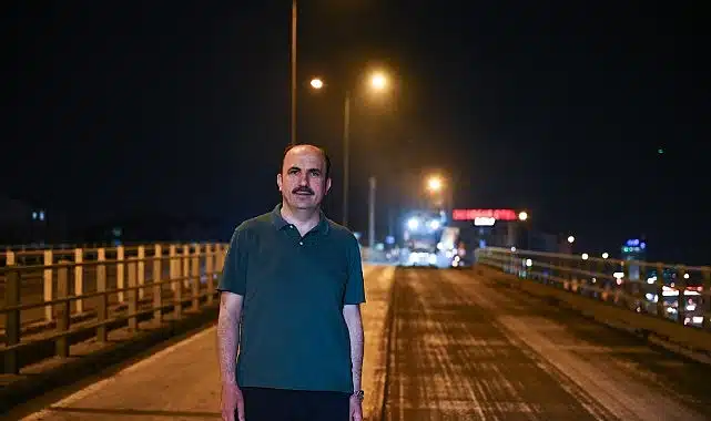 Başkan Altay Koyuncu Köprülü Kavşağı’nda Gece Devam Eden Asfalt Çalışmalarını İnceledi