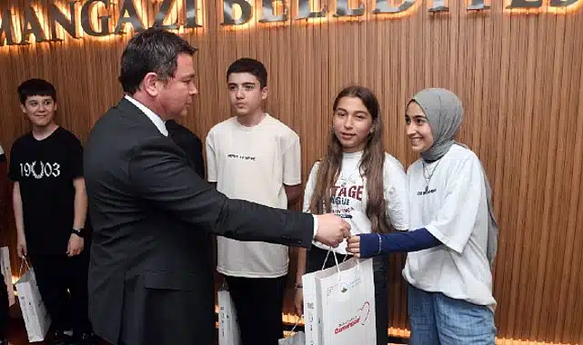 Başkan Aydın, LGS’ye hazırlanan öğrencileri ağırladı