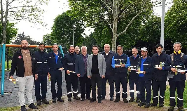 Başkan Erkan Aydın 1 Mayıs’ta emekçilerin yanında