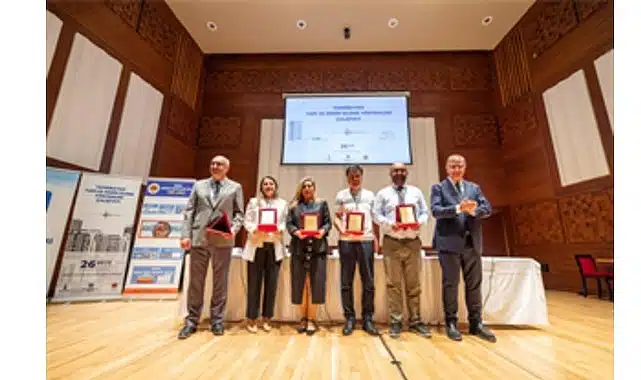 Başkan Tugay’dan sağlıklı ve güvenli kentleşme için çağrı