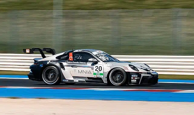 Batı, İlk Otomobil Deneyiminde Göz Doldurdu