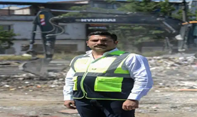 Büyükşehir’den Buca’da temizlik operasyonu