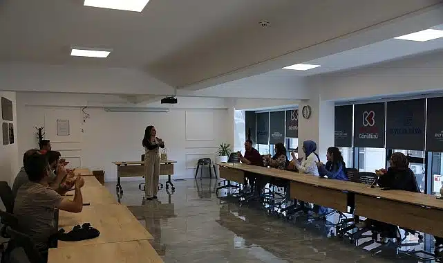 Büyükşehir’den personele işaret dili eğitimi