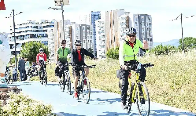 Çiğli’de pedallar doğa için döndü