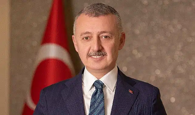 “Gençlerimiz istiklalimizin ve istikbalimizin teminatıdır”