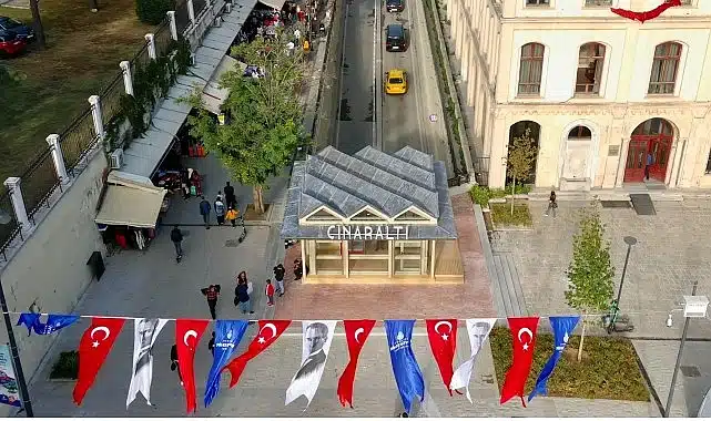 Görkemli Günlerine Döndü