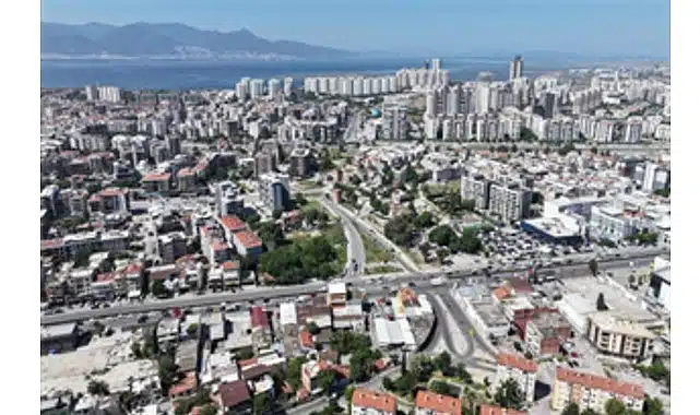 Karşıyaka’da kesintisiz ulaşım için dev yatırım