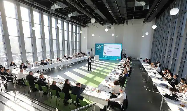 Prof. Dr. Sabahattin Aydın: “Sağlık endüstrisinde proaktif bir sisteme ihtiyacımız var”