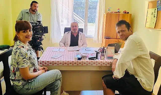 Sadi Celil Cengiz, Pelin Orhuner Serhat Özcan ve Wilma Elles gibi isimlerin Başrolünde Yer Aldığı ‘Aşk Şarkısı 3’ Filmi Marmaris’te Çekiliyor