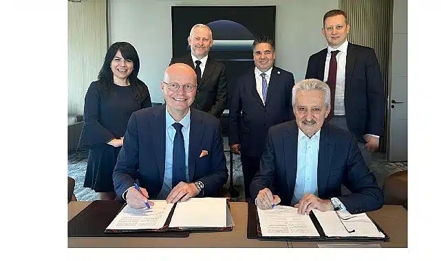 Zimmer Biomet, Acıbadem Sağlık Grubu ile yeni bir global anlaşma imzaladı