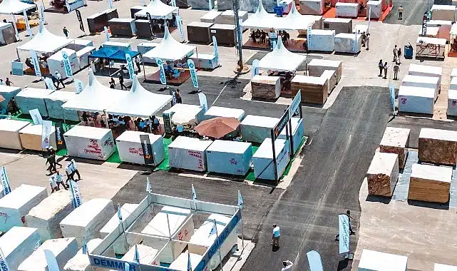 Afyonkarahisar Blok Fuarı Maya Tuttu